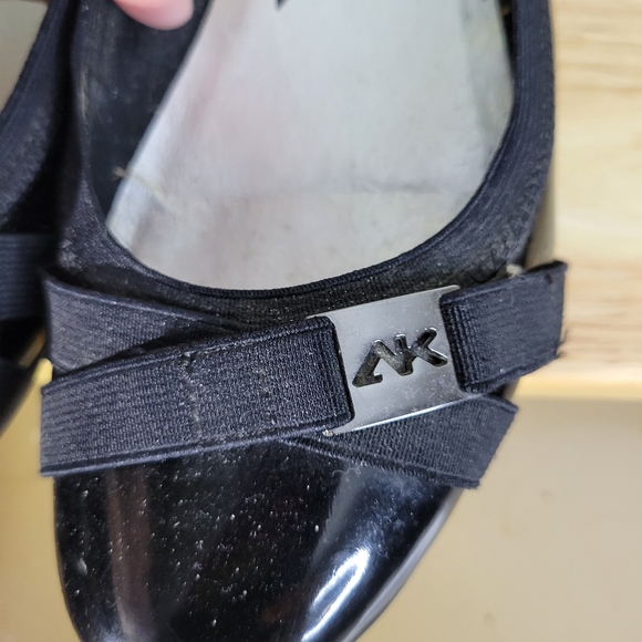 Womans Anne Klein Sport Black Patent Flats Size 6 - Picture 8 of 8